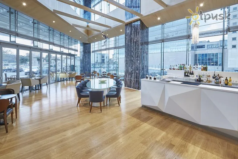 Фото отеля Wyndham Grand Istanbul Levent 5* Stambula Turcija vestibils un interjers
