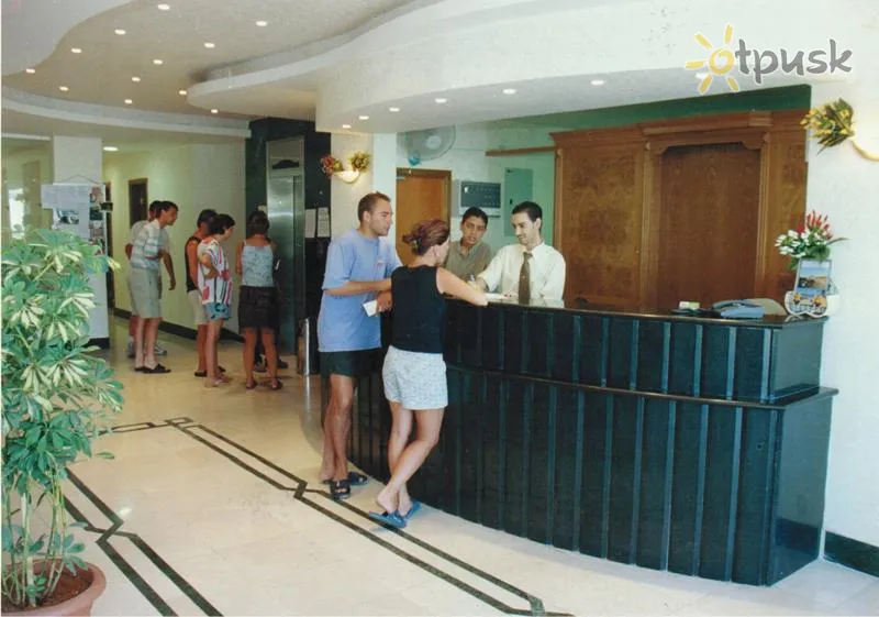 Фото отеля Dweik Hotel 2 2* Акаба Йорданія лобі та інтер'єр