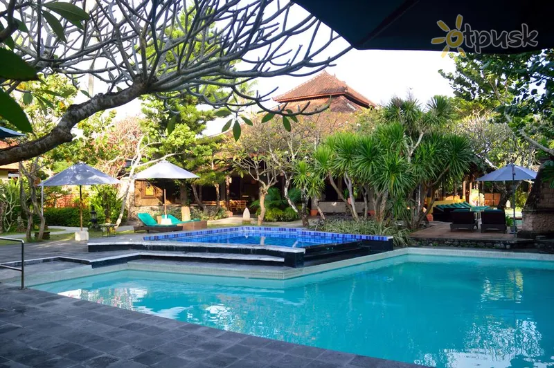 Фото отеля Peneeda View Beach Hotel 3* Sanur (Balis) Indonezija išorė ir baseinai