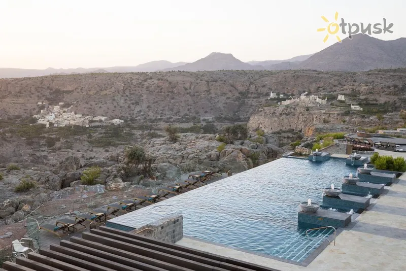 Фото отеля Anantara Al Jabal Al Akhdar Resort 5* Nizwa Omanas išorė ir baseinai