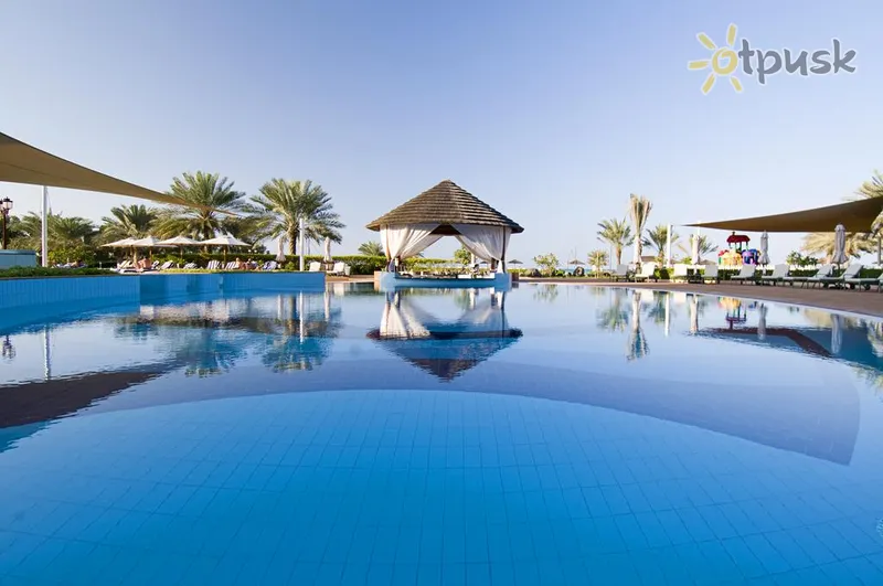 Фото отеля Danat Jebel Dhanna Resort 5* Abu Dabis JAE išorė ir baseinai