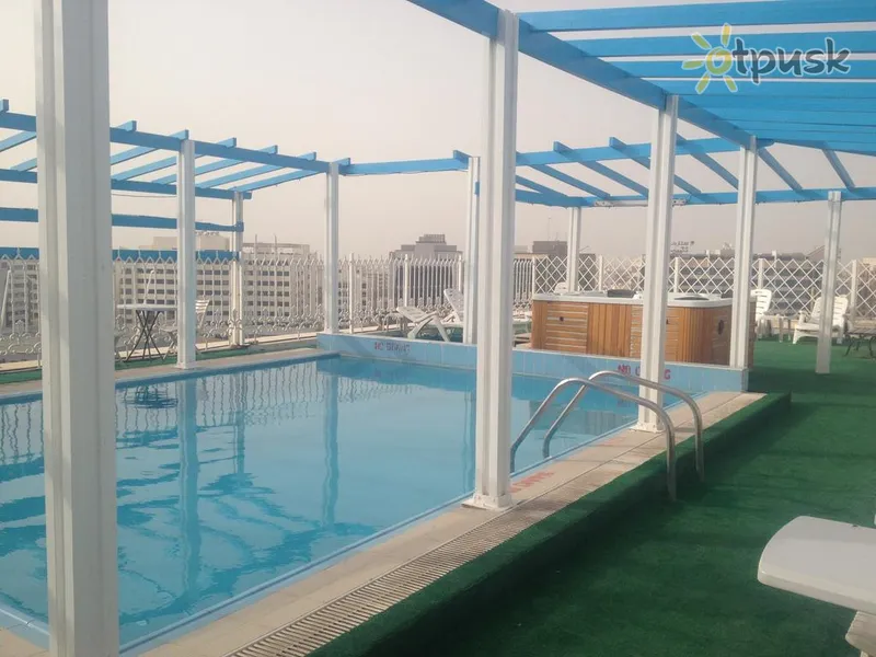 Фото отеля Dream Palace Hotel 3* Дубай ОАЭ экстерьер и бассейны