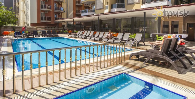 Фото отеля Kleopatra Ada Beach Hotel 4* Аланія Туреччина екстер'єр та басейни