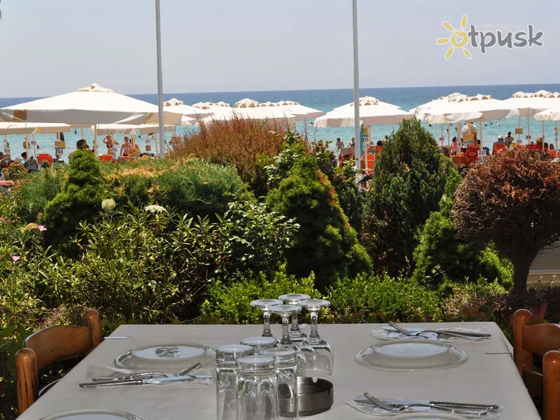Фото отеля Georgalas Sun Beach Villa 2* Chalkidikė – Nea Kallikratia Graikija barai ir restoranai