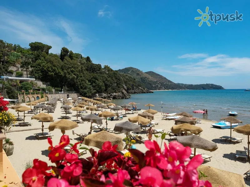 Фото отеля Summit Hotel 4* Тірренське узбережжя Італія пляж