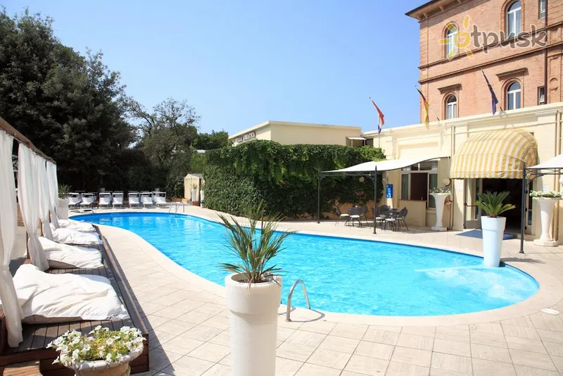 Фото отеля Villa Adriatica Ambienthotels 4* Riminis Italija išorė ir baseinai
