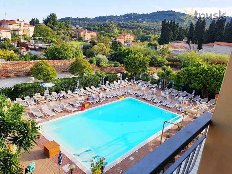Фото отеля Villa Maria Hotel 3* Сорренто Італія екстер'єр та басейни
