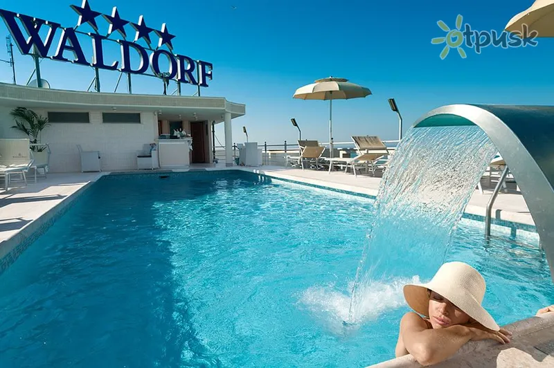 Фото отеля Waldorf Suite Hotel 4* Rimini Itālija ārpuse un baseini