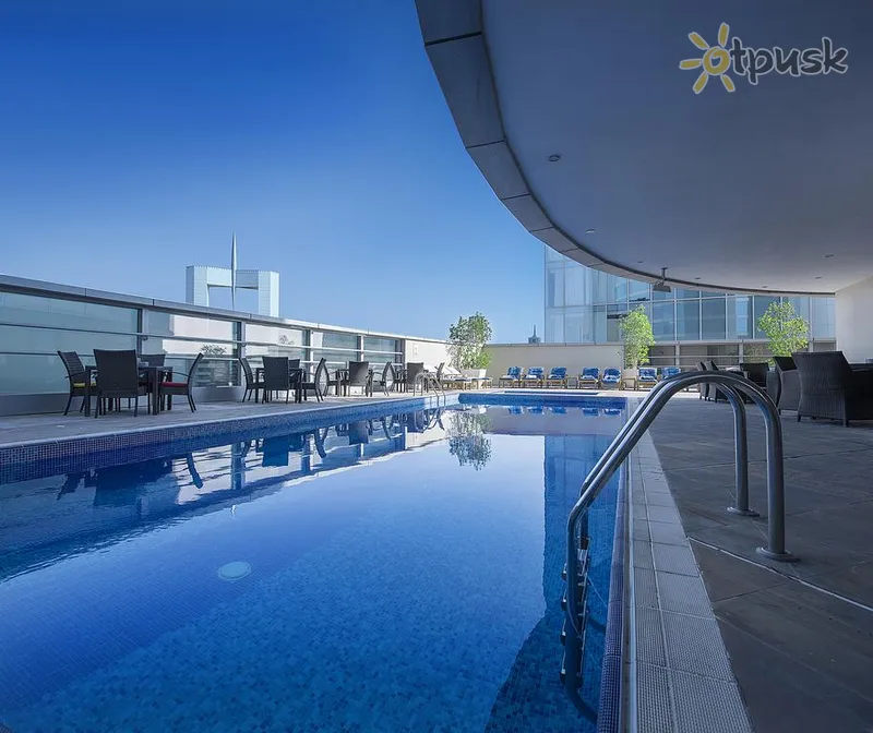 Фото отеля Residence Inn by Marriott Sheikh Zayed Road 4* Dubaija AAE ārpuse un baseini