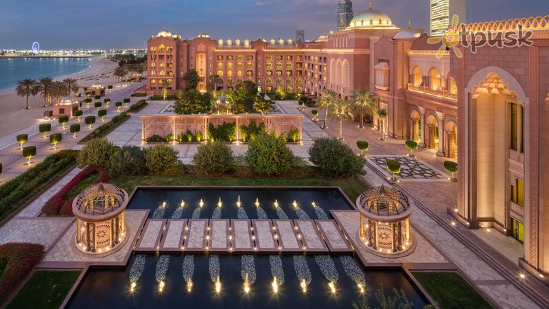 Фото отеля Emirates Palace Mandarin Oriental Abu Dhabi 5* Абу Даби ОАЭ экстерьер и бассейны