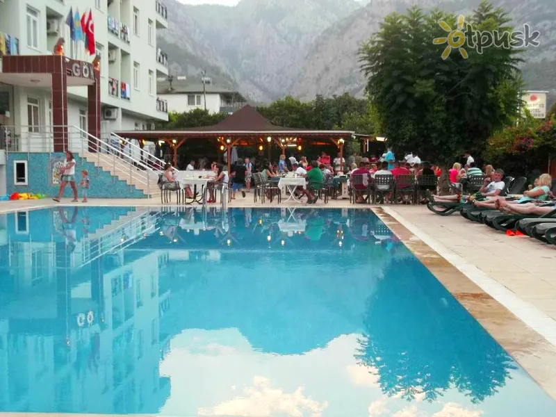 Фото отеля Gonul Palace Hotel 3* Kemera Turcija ārpuse un baseini