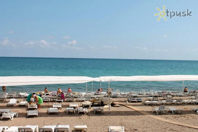 Фото отеля Gonul Palace Hotel 3* Кемер Турция пляж
