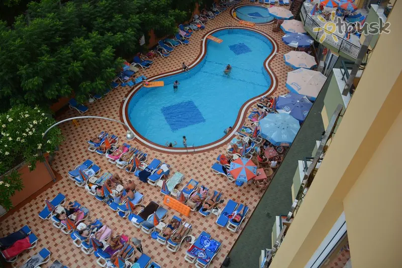 Фото отеля Kleopatra Dreams Beach 4* Alanija Turkija išorė ir baseinai