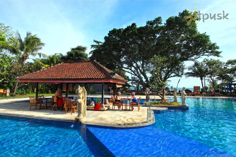 Фото отеля Puri Saron Hotel Seminyak 4* Seminjaka (Bali) Indonēzija ārpuse un baseini