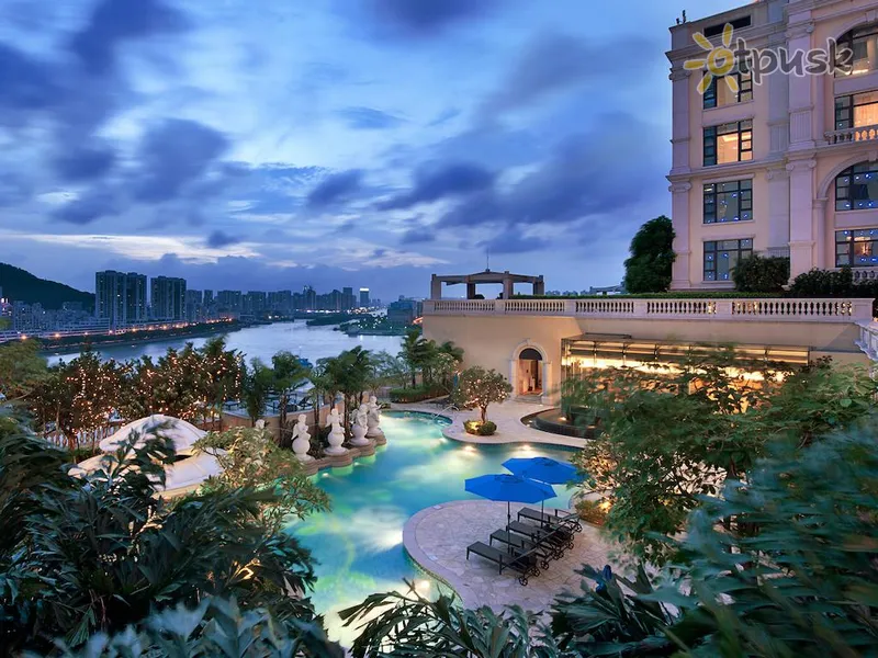 Фото отеля Sofitel Macau At Ponte 16 5* Makao Ķīna ārpuse un baseini
