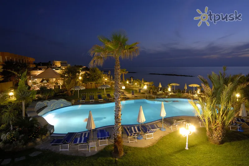 Фото отеля Tritone Terme Resort & Spa Hotel 4* о. Іскья Італія екстер'єр та басейни