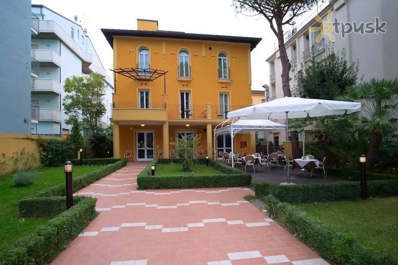 Фото отеля Alibi Hotel 3* Римини Италия экстерьер и бассейны