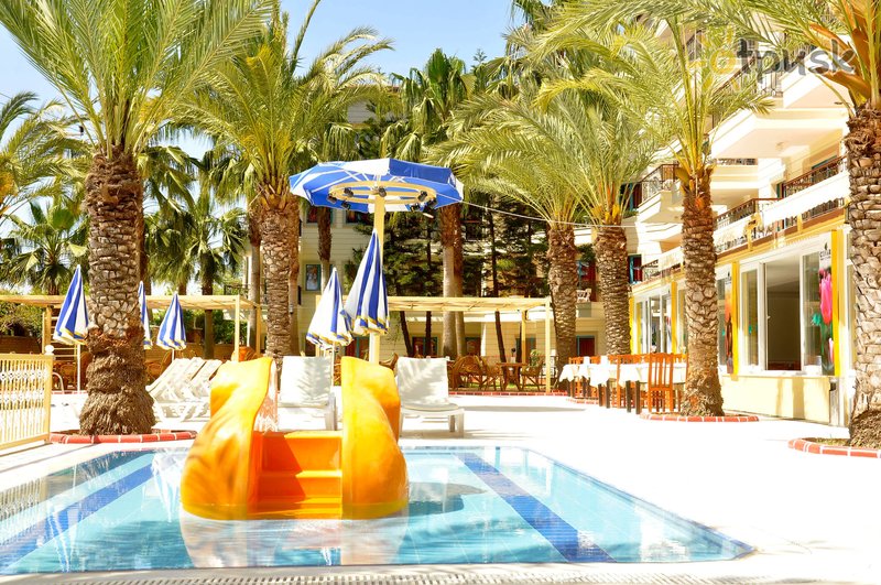 Фото отеля Cinar Family Suite Hotel 4* Сиде Турция экстерьер и бассейны