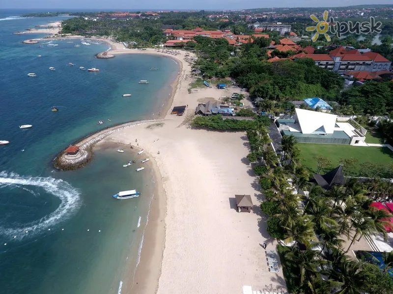 Фото отеля The Royal Santrian 5* Танджунг Беноа (о. Бали) Индонезия пляж