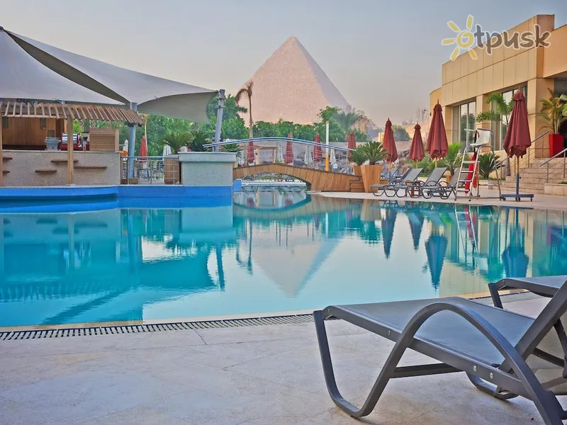 Фото отеля Le Meridien Pyramids Hotel & Spa 5* Каир Египет экстерьер и бассейны