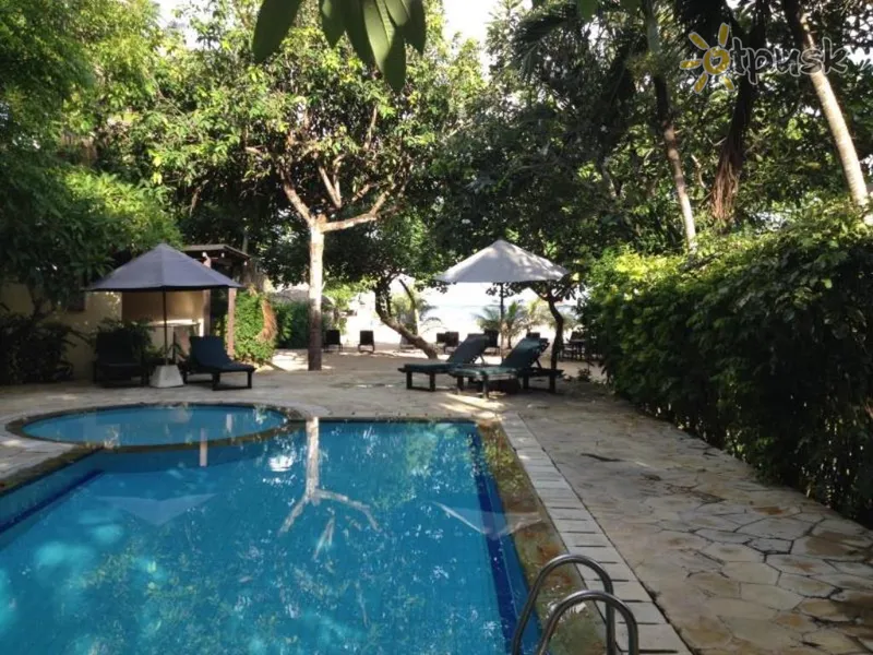 Фото отеля The Benoa Beach Front Villas & Spa 3* Танджунг Беноа (о. Бали) Индонезия экстерьер и бассейны