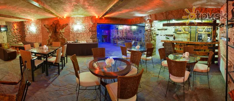 Фото отеля Ponto Tbilisi 2 3* Тбілісі Грузія бари та ресторани
