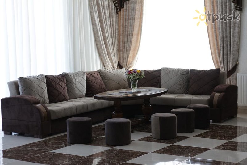 Фото отеля MariaLuis Hotel 3* Тбилиси Грузия лобби и интерьер
