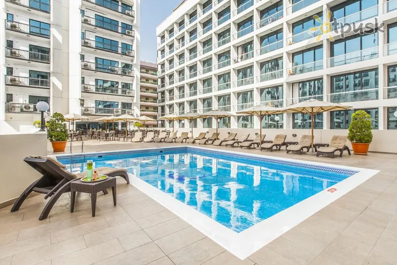 Фото отеля Golden Sands Hotel Apartments 4* Дубай ОАЕ екстер'єр та басейни
