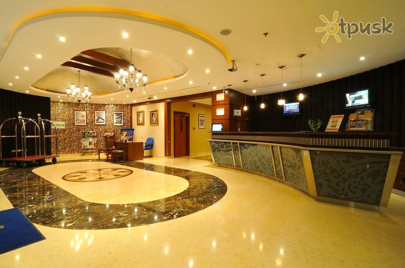 Фото отеля Golden Tulip Al Barsha 4* Дубай ОАЭ лобби и интерьер