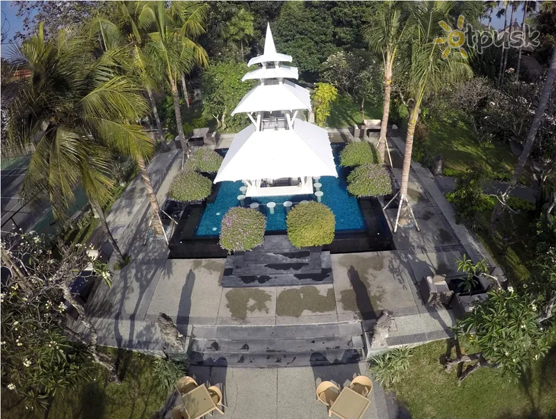 Фото отеля Segara Village Hotel 4* Санур (о. Балі) Індонезія екстер'єр та басейни