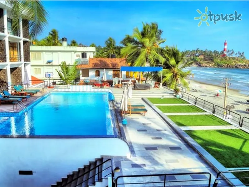 Фото отеля Detour Neelakanta Beach Hotel 3* Керала Индия экстерьер и бассейны