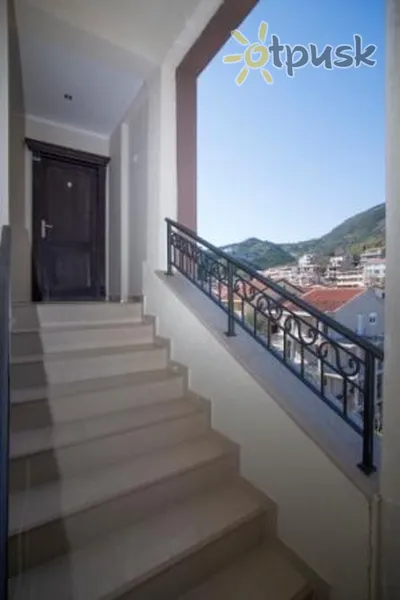 Фото отеля Helena Apartments 3* Budva Juodkalnija išorė ir baseinai