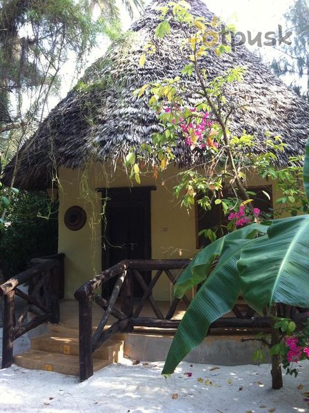 Фото отеля Casa Umoja 3* Нунгви Танзания экстерьер и бассейны