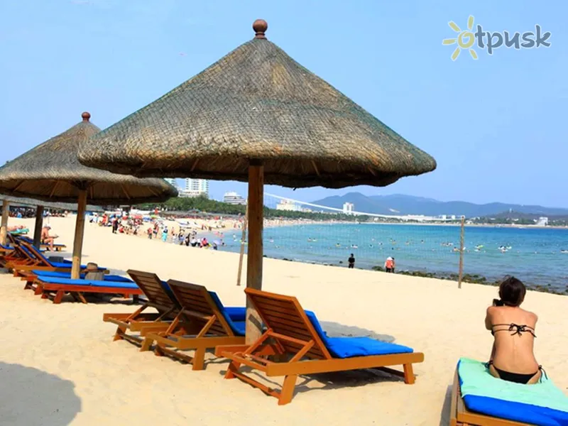 Фото отеля Sanya Tsingneng Landscape Coastal Hotel 4* о. Хайнань Китай пляж