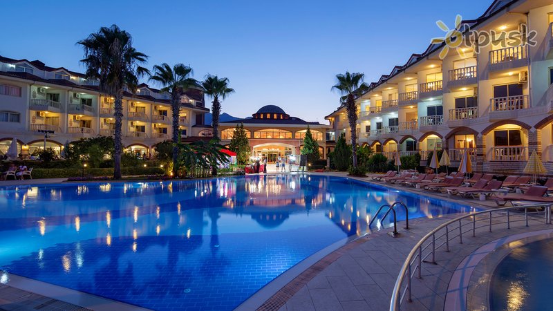 Фото отеля Larissa Sultan Beach Hotel 4* Кемер Туреччина екстер'єр та басейни