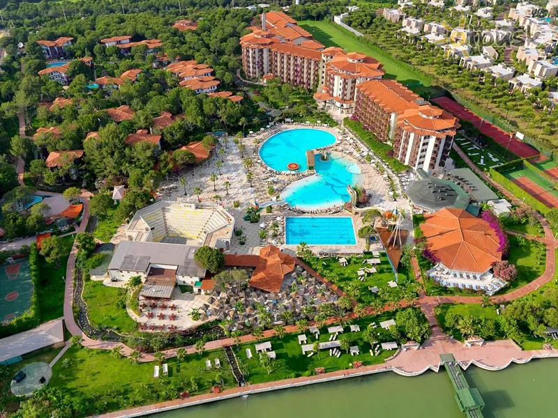 Фото отеля Selectum Family Resort Belek 5* Belek Turcija ārpuse un baseini