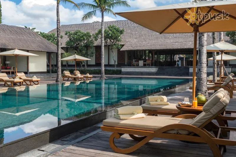 Фото отеля The Legian Bali 5* Семіньяк (о. Балі) Індонезія екстер'єр та басейни