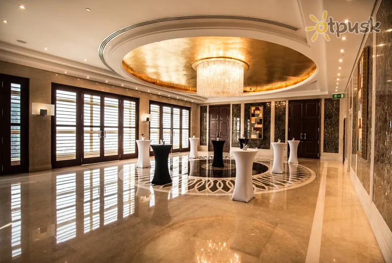 Фото отеля Grand Millennium Dubai 5* Dubajus JAE fojė ir interjeras