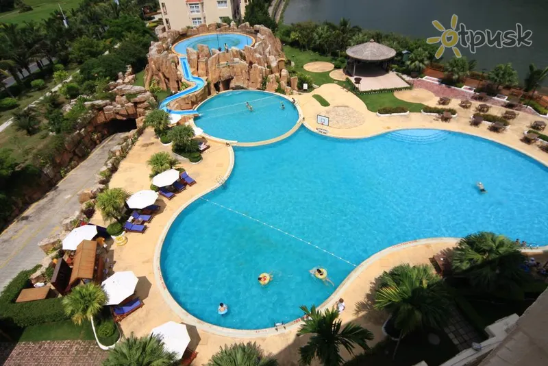 Фото отеля Universal Resort Sanya Yalong Bay 5* apie. Hainanas Kinija išorė ir baseinai