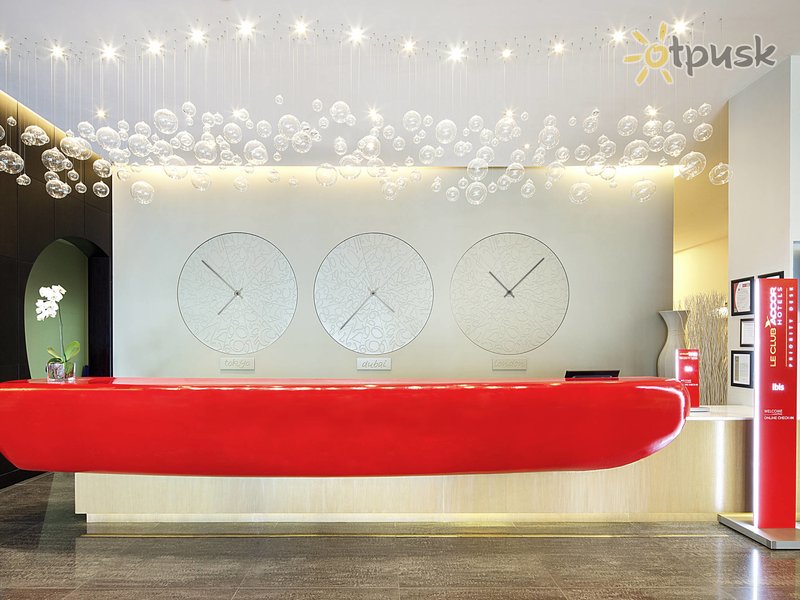 Фото отеля Ibis Mall of the Emirates Dubai 3* Дубай ОАЭ лобби и интерьер