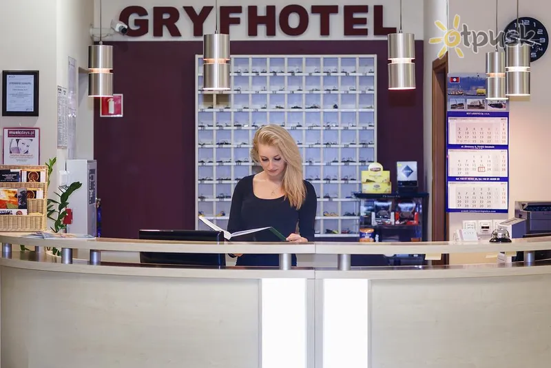 Фото отеля Gryf Hotel 2* Гданьск Польша лобби и интерьер