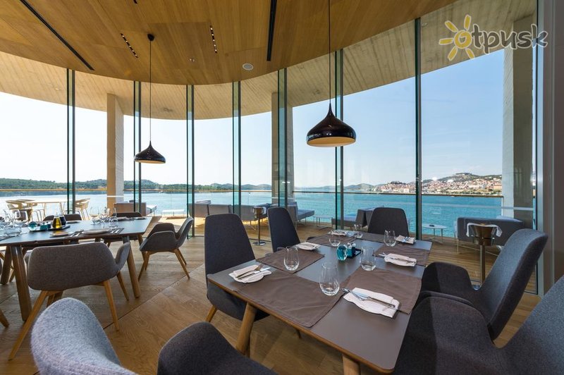 Фото отеля D-Resort Sibenik 4* Шибеник Хорватия бары и рестораны
