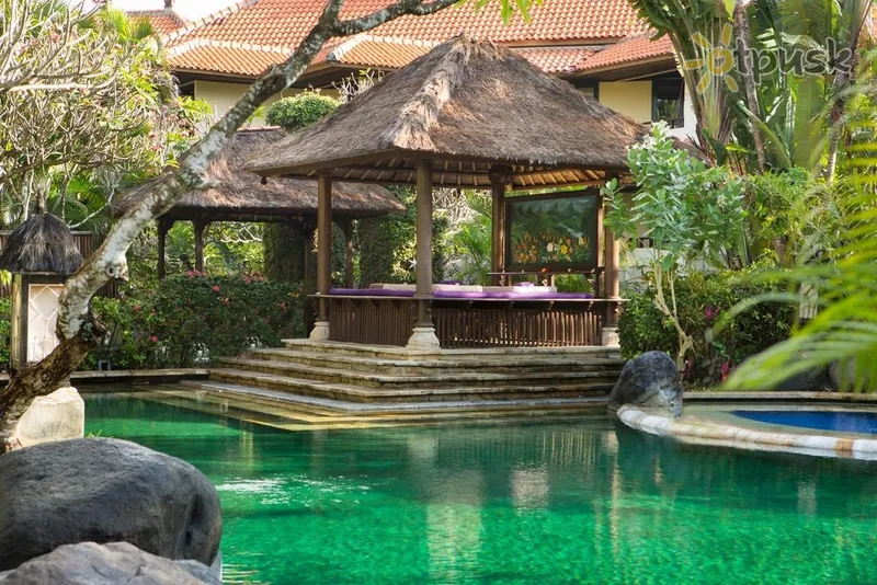 Фото отеля The Royal Beach Seminyak Bali MGallery Collection 5* Семіньяк (о. Балі) Індонезія екстер'єр та басейни