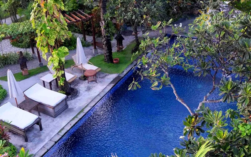 Фото отеля Tugu Bali Hotel 5* Семиньяк (о. Бали) Индонезия экстерьер и бассейны