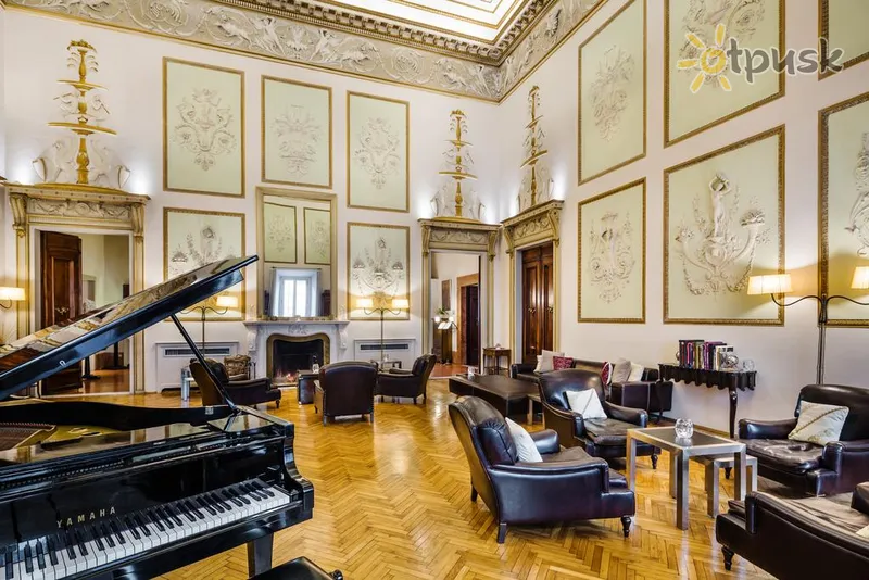 Фото отеля Relais Santa Croce 5* Florencija Italija fojė ir interjeras