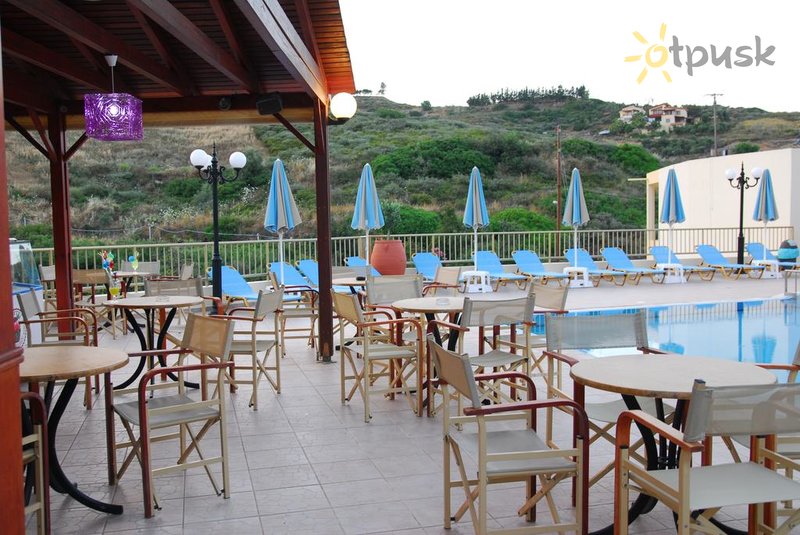 Фото отеля Elpis Studio Apartments 2* о. Крит – Ретимно Греция бары и рестораны