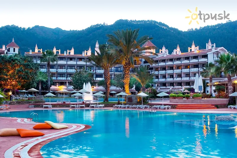Фото отеля Marti Resort Deluxe Hotel 5* Мармаріс Туреччина екстер'єр та басейни