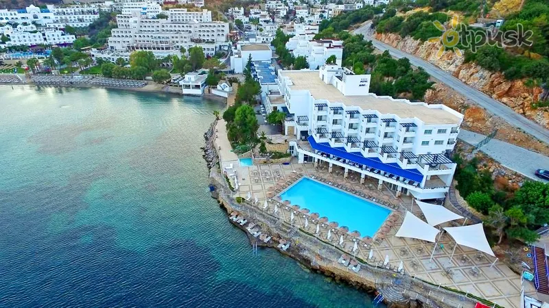 Фото отеля La Quinta by Wyndham Bodrum 4* Bodrumas Turkija išorė ir baseinai