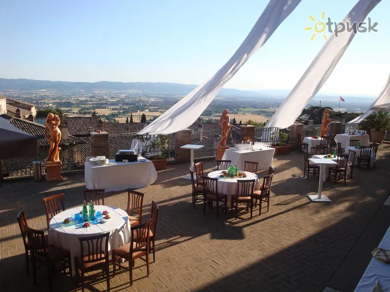 Фото отеля Giotto Hotel & Spa 4* Asīze Itālija bāri un restorāni