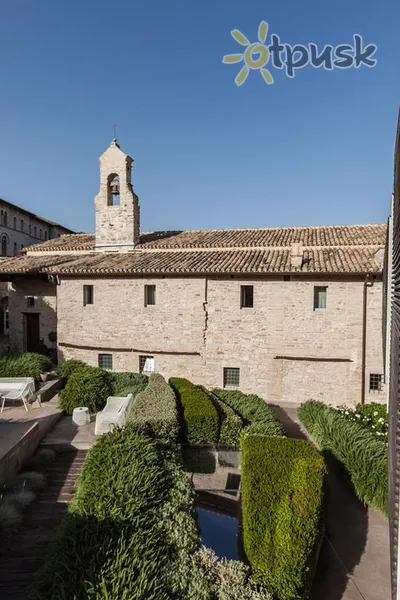 Фото отеля Nun Assisi Relais & Spa Museum 5* Asyžius Italija išorė ir baseinai